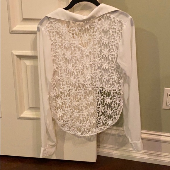 LF High-Low Blouse - Picture 2 of 3